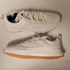 Under Armour Beige Athletic Sneakers. UA Street Mirage.